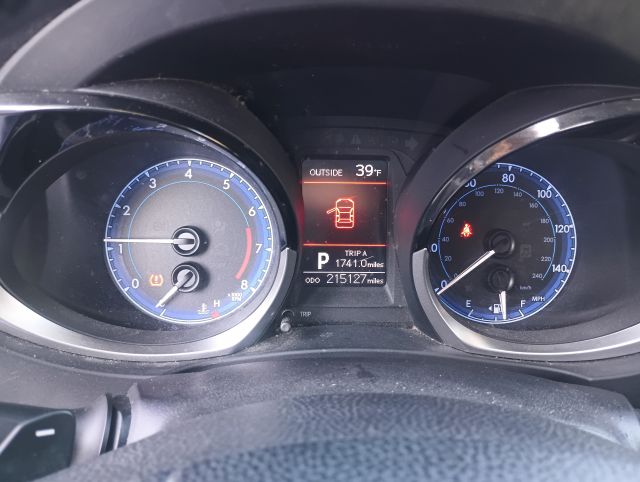 2015 COROLLA S (3).jpg